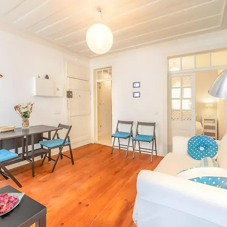 Historic & Typical 1 By Gt House Apartment