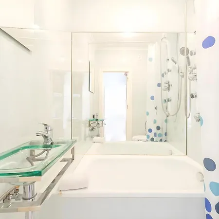 Apartment Historic & Typical 1 By Gt House *