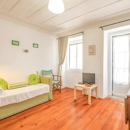 Historic & Typical 1 By Gt House Apartment *
