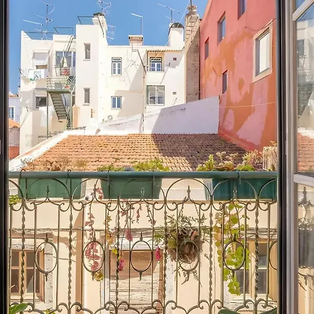Historic & Typical 1 By Gt House Lisboa
